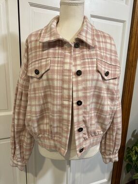 Women's Pink Plaid Button-Up Shacket